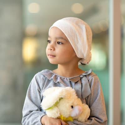 Young cancer patient at Children's Nebraska.