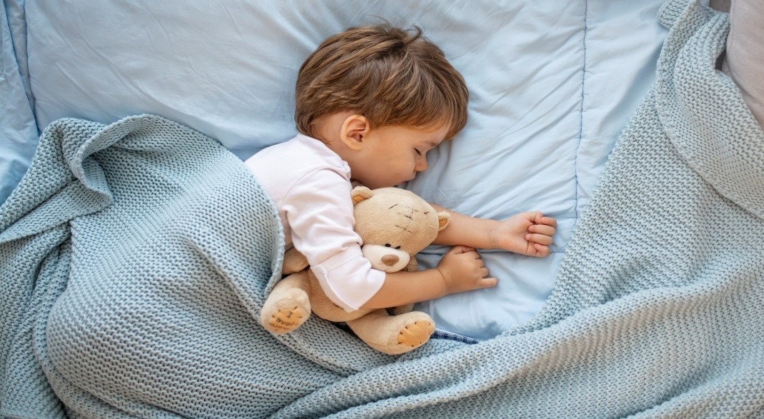 photo of child sleeping